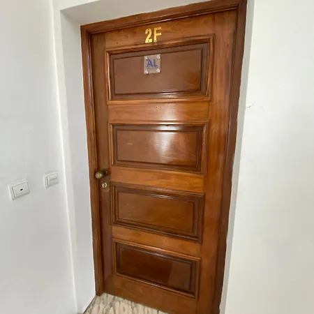 Santa Luzia Apartman *