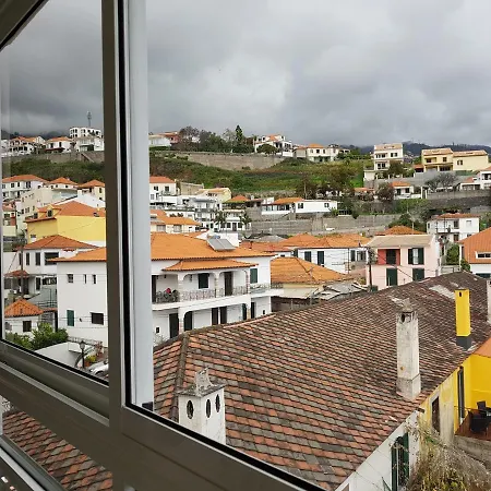 Santa Luzia Apartman *