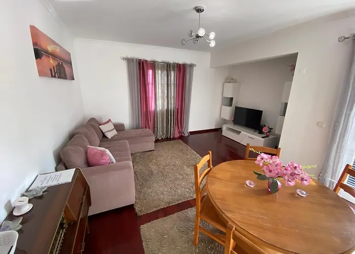 Santa Luzia Apartment *